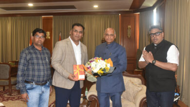 Family meeting of Atal ji's grandson and son-in-law with the Governor of Maharashtra